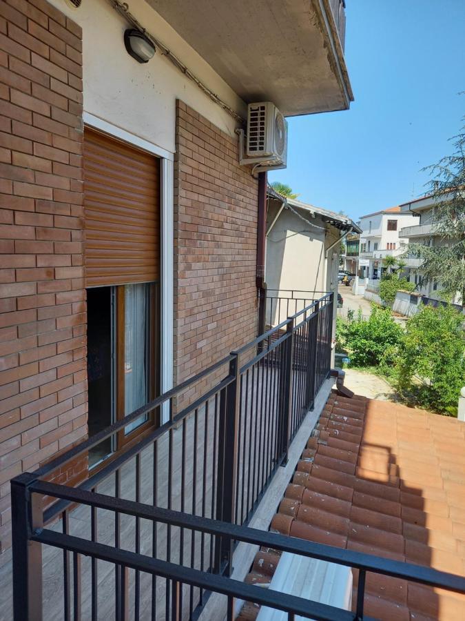 B&B La Vela Villa Rosa Di Martinsicuro Ngoại thất bức ảnh