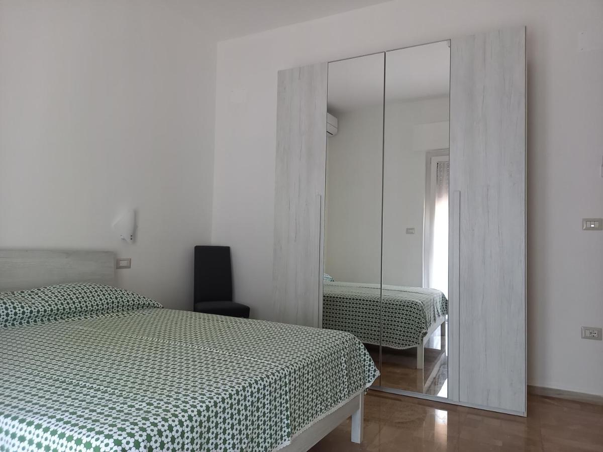B&B La Vela Villa Rosa Di Martinsicuro Ngoại thất bức ảnh